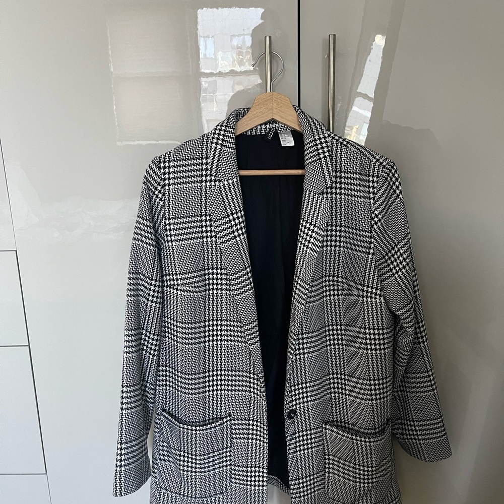 H&M Black and White Plaid Blazer